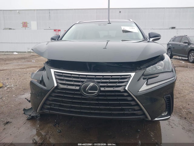 44232561 :رقم المزاد ، JTJYARBZ7J2105668 vin ، 2018 Lexus Nx 300 مزاد بيع