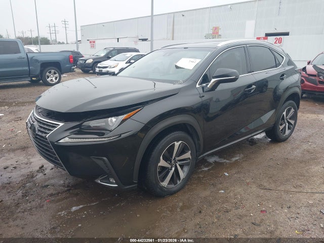 44232561 :رقم المزاد ، JTJYARBZ7J2105668 vin ، 2018 Lexus Nx 300 مزاد بيع