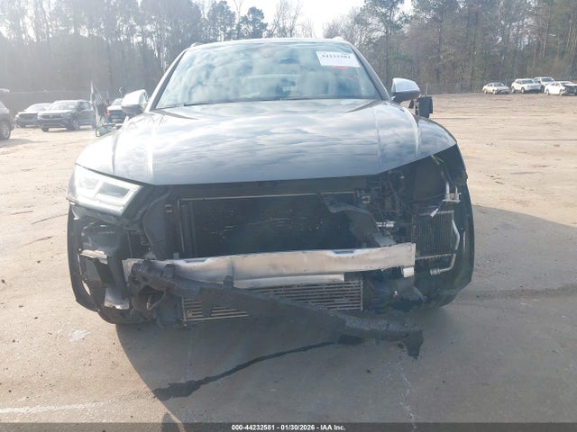 2018 AUDI SQ5 WA1A4AFY6J2055239 Photo 5