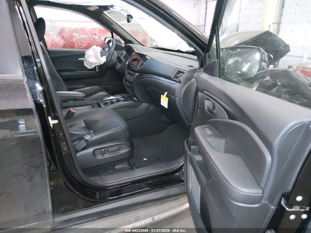 5FNYF8H5XNB030468 Honda Passport Awd Ex-l