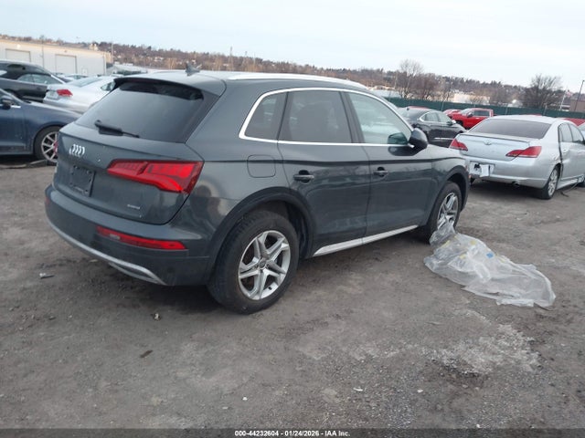 WA1ANAFY1K2135031 Audi Q5 45 Premium