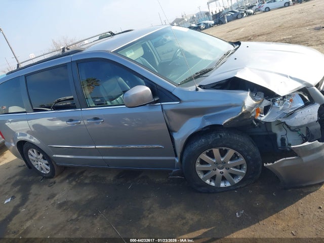2C4RC1BG6ER447539 Chrysler Town &amp; Country Touring