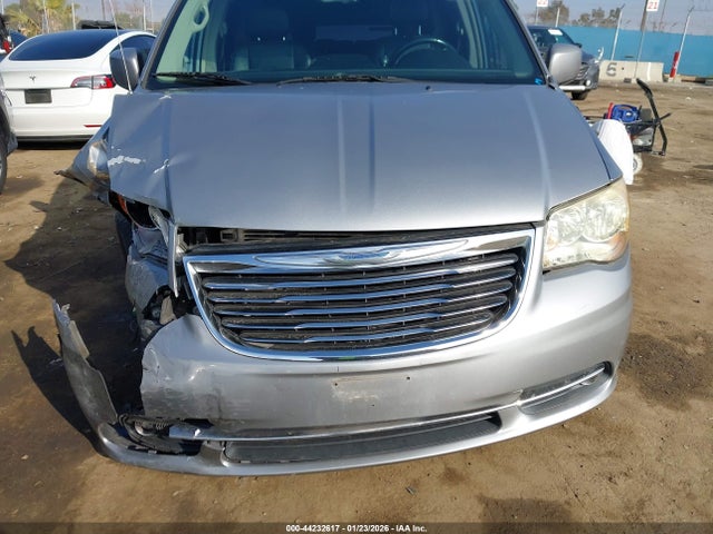 2014 CHRYSLER TOWN & COUNTRY 2C4RC1BG6ER447539 Photo 5