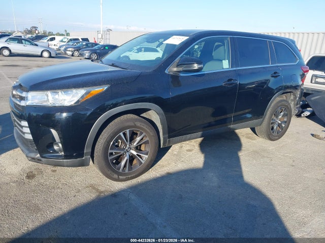 5TDZZRFH0KS335497 Toyota Highlander Le
