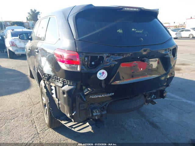 5TDZZRFH0KS335497 Toyota Highlander Le
