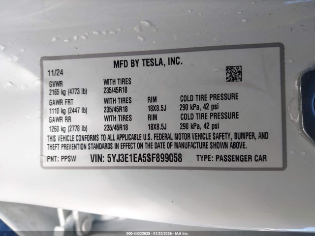 2025 TESLA MODEL 3 5YJ3E1EA5SF899058 Photo 8