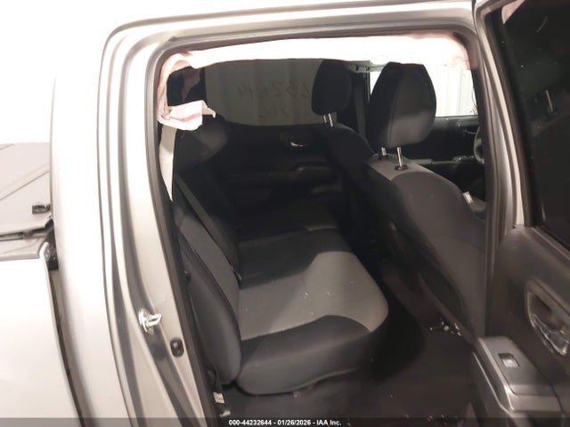 3TMCZ5AN8NM477502 Toyota Tacoma Trd Off Road