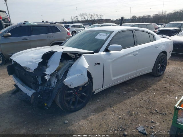 Dodge Charger Police 2014 2C3CDXKT2EH280044 Image 2
