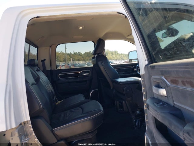 2023 Ram 2500 Laramie  4x4 6'4 Box მანქანა იყიდება აუქციონზე, vin: 3C6UR5FL3PG588494, აუქციონის ნომერი: 44232664
