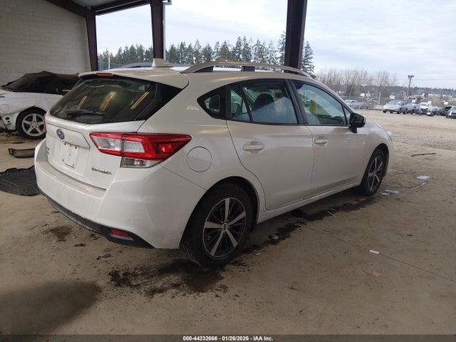 4S3GTAC65K3728359 Subaru Impreza 2.0i Premium