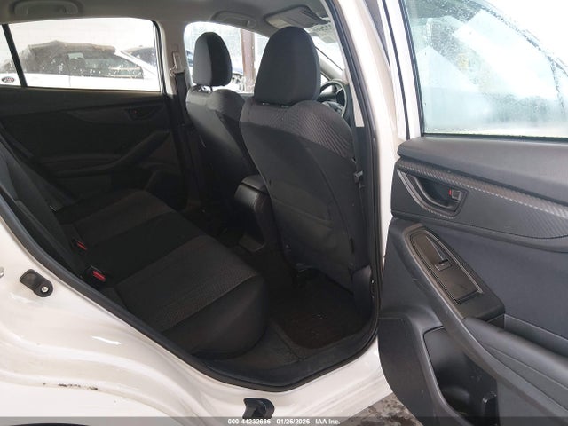 4S3GTAC65K3728359 Subaru Impreza 2.0i Premium