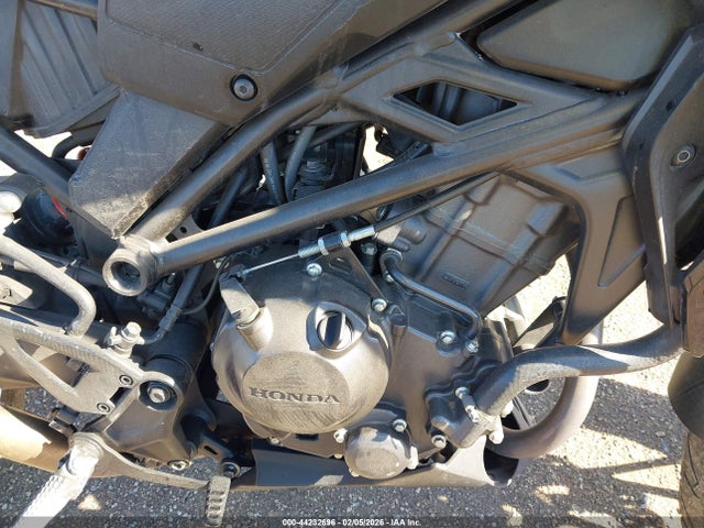 Honda CBF300 NA 2023 MLHNC5556P5300098 Image 9