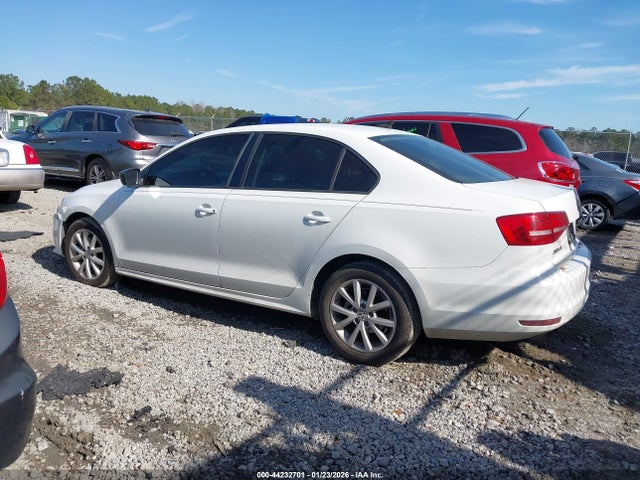 3VWD17AJ2FM352417 Volkswagen Jetta 1.8t Se