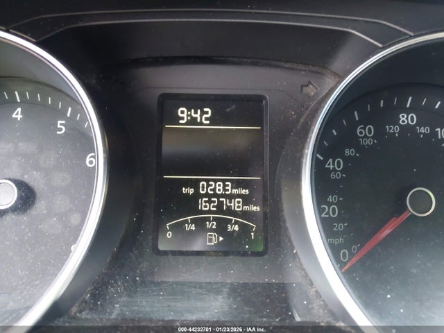3VWD17AJ2FM352417 Volkswagen Jetta 1.8t Se