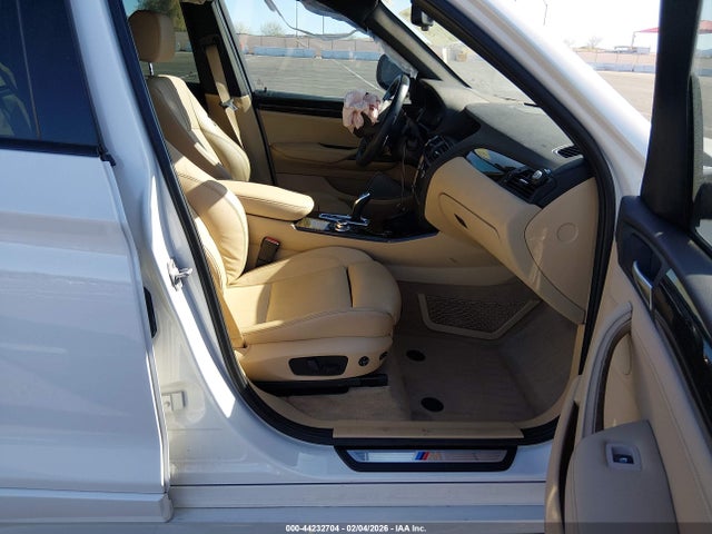 5UXWX7C52EL984813 BMW X3 Xdrive35i