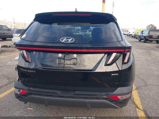 5NMJECAE8NH105345 Hyundai Tucson Limited