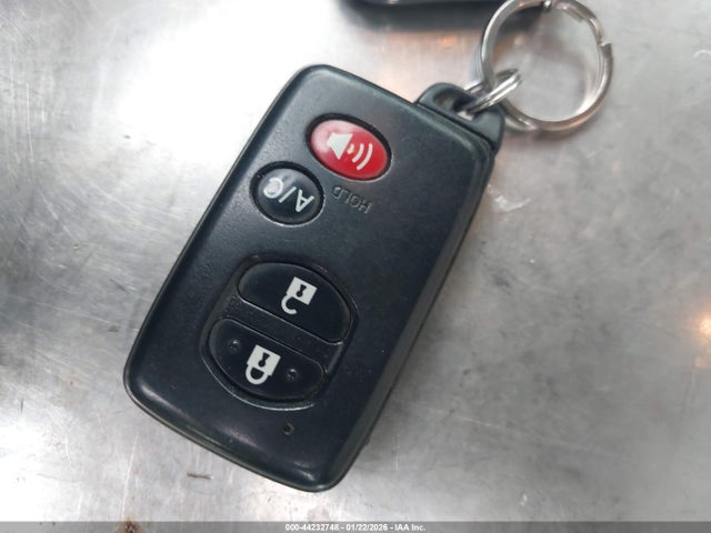 Toyota Prius Three 2015 JTDKN3DU8F0400079 Image 11