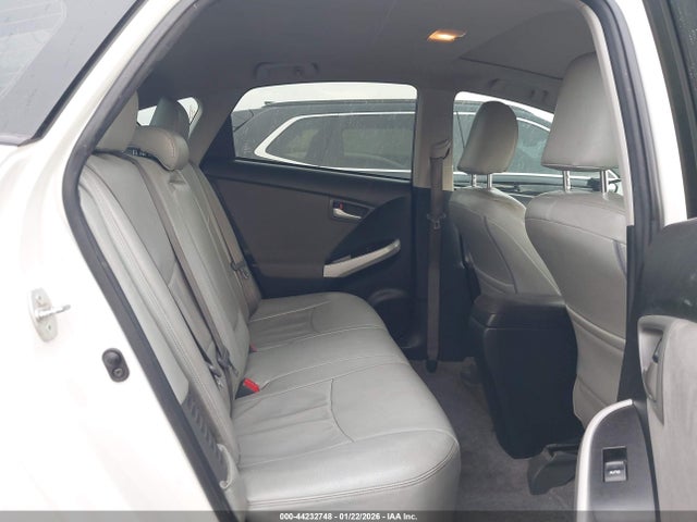 Toyota Prius Three 2015 JTDKN3DU8F0400079 Image 8
