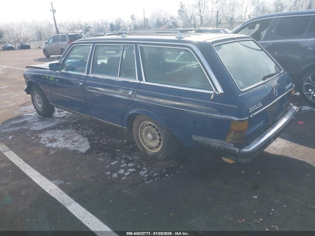 1984 MERCEDES-BENZ 300 WDBAB93A1EF008067 Photo 2