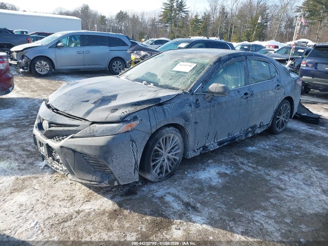 4T1G11BK9LU011846 Toyota Camry Se Awd