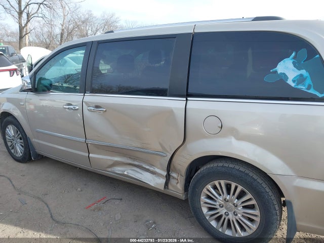 Продаж на аукціоні авто 2014 Chrysler Town & Country Touring-l 30th Anniversary, vin: 2C4RC1CG2ER297959, номер лоту: 44232793
