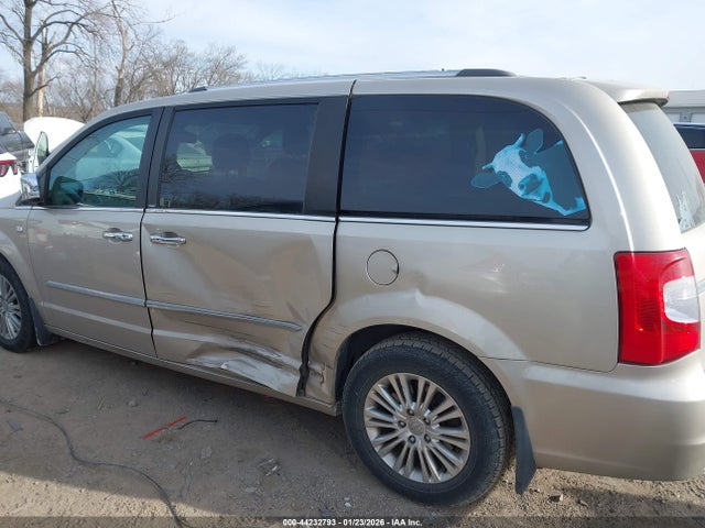 Продаж на аукціоні авто 2014 Chrysler Town & Country Touring-l 30th Anniversary, vin: 2C4RC1CG2ER297959, номер лоту: 44232793