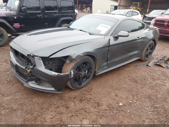 2016 FORD MUSTANG 1FA6P8TH4G5267750 Photo 1