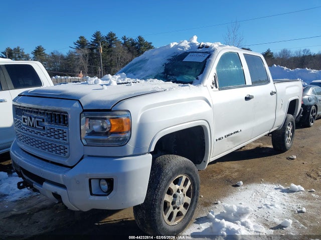 1GT12ZE83FF651808 GMC Sierra 2500hd Slt
