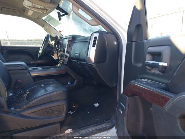 1GT12ZE83FF651808 GMC Sierra 2500hd Slt