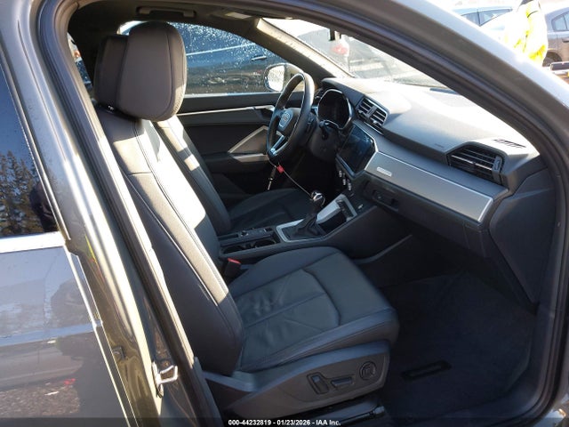 WA1EECF39N1051115 Audi Q3 Premium Plus 45 Tfsi S Line Quattro Tiptronic