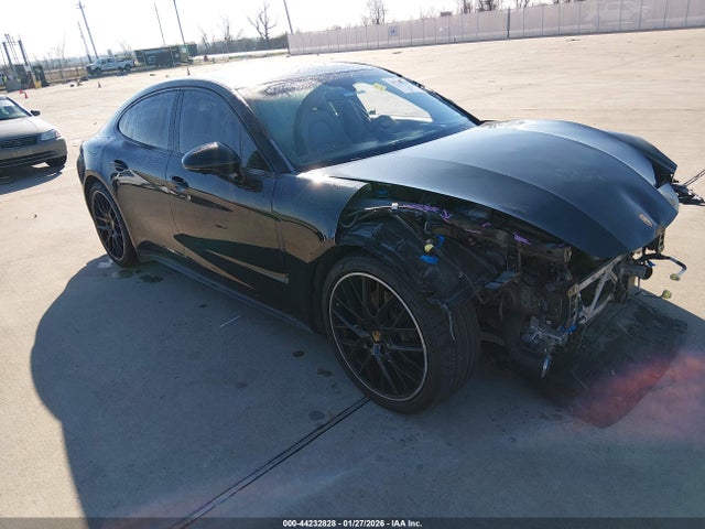 2018 PORSCHE PANAMERA WP0AA2A79JL110392