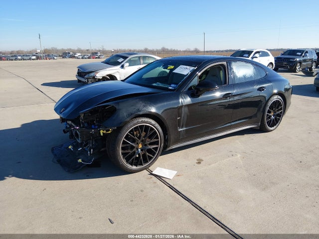 2018 PORSCHE PANAMERA WP0AA2A79JL110392 Photo 1