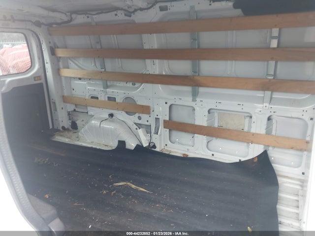 1FTNR1ZM6FKA33752 Ford Transit-250