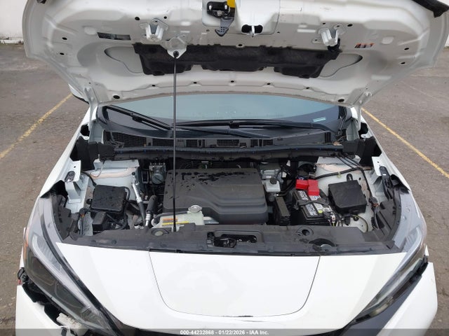 1N4AZ1BV5SC558684 Nissan LEAF S