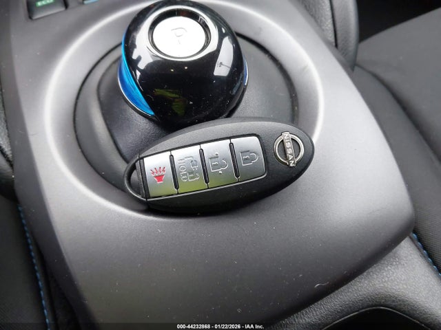 1N4AZ1BV5SC558684 Nissan LEAF S