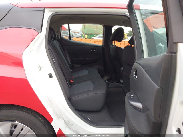 1N4AZ1BV5SC558684 Nissan LEAF S