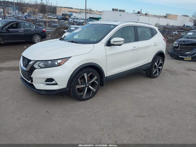 2020 NISSAN ROGUE SPORT JN1BJ1CWXLW648056 Photo 1
