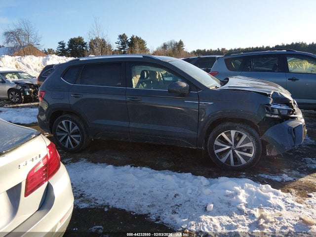 Продаж на аукціоні авто 2022 Volkswagen Taos 1.5t Se, vin: 3VVYX7B23NM053626, номер лоту: 44232880