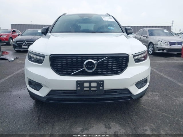 YV4162XZ3K2005815 Volvo Xc40 T5 Momentum/t5 R-design