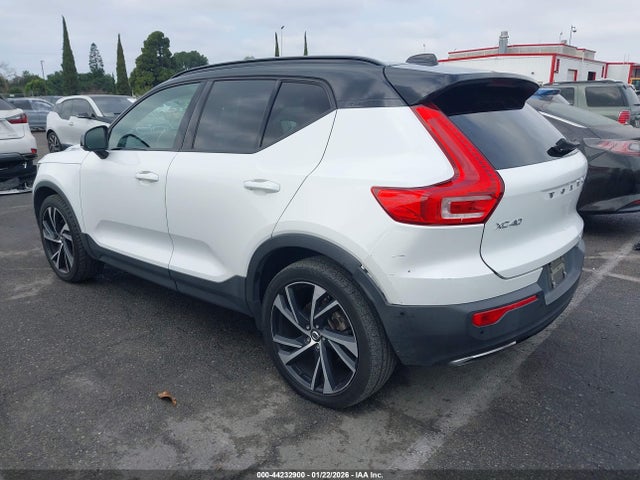 YV4162XZ3K2005815 Volvo Xc40 T5 Momentum/t5 R-design