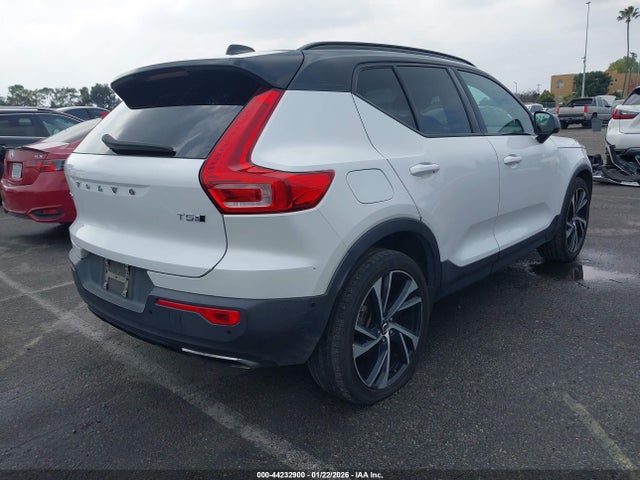 YV4162XZ3K2005815 Volvo Xc40 T5 Momentum/t5 R-design