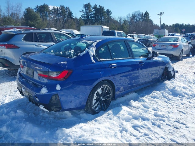 2023 BMW 3 SERIES 3MW49FF00P8D07697 Photo 3