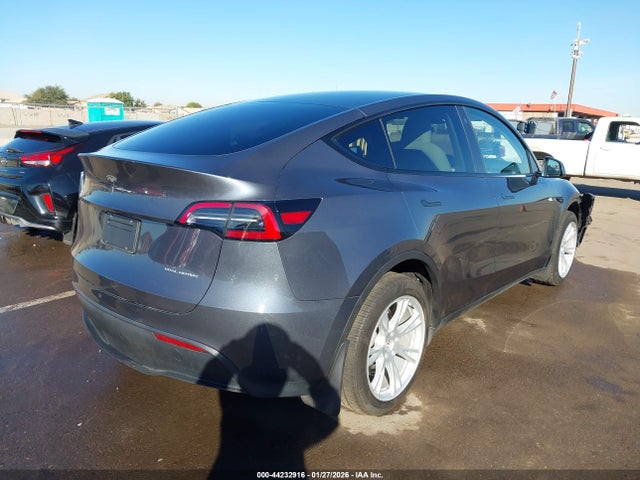 2023 TESLA MODEL Y 7SAYGDEE5PA088453 Photo 3