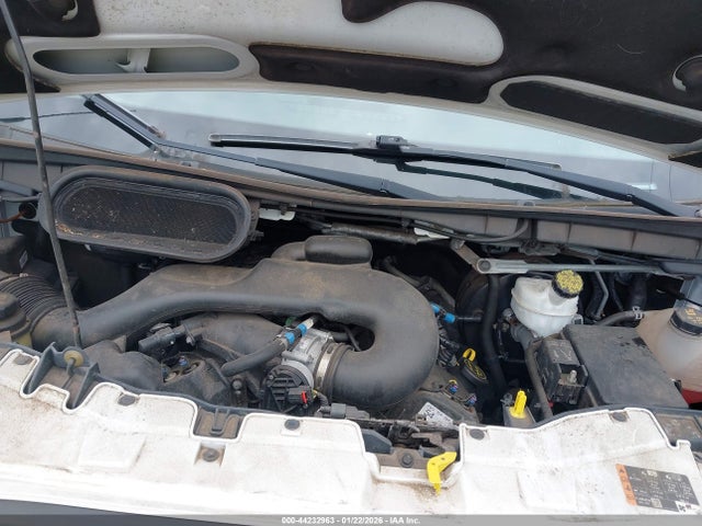 1FMZK1ZM7GKB45639 Ford Transit-150 Xl