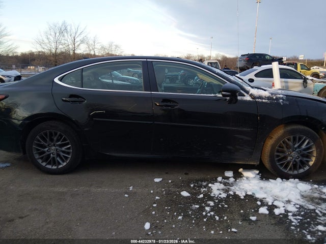 44232978 :رقم المزاد ، 58ABK1GG5JU112898 vin ، 2018 Lexus Es 350 مزاد بيع
