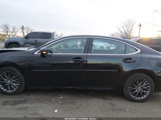 44232978 :رقم المزاد ، 58ABK1GG5JU112898 vin ، 2018 Lexus Es 350 مزاد بيع