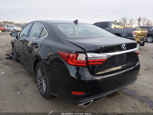 44232978 :رقم المزاد ، 58ABK1GG5JU112898 vin ، 2018 Lexus Es 350 مزاد بيع