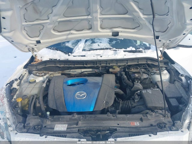 44233000 :رقم المزاد ، JM1BL1U72D1795615 vin ، 2013 Mazda Mazda3 I Sport مزاد بيع