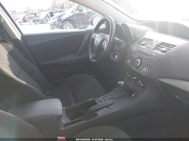 44233000 :رقم المزاد ، JM1BL1U72D1795615 vin ، 2013 Mazda Mazda3 I Sport مزاد بيع