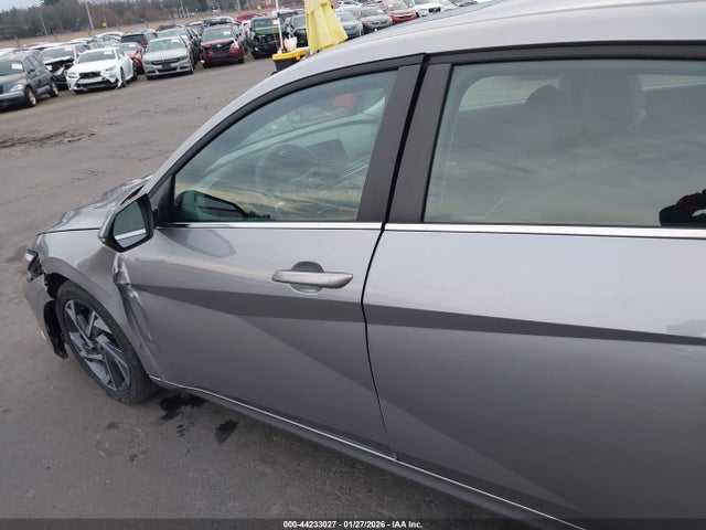 KMHLN4DJ0SU165692 Hyundai Elantra Hybrid Limited